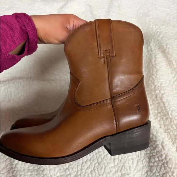 Frye Cognac Leather Billy Short Boot Size 8.5 - Picture 7 of 12